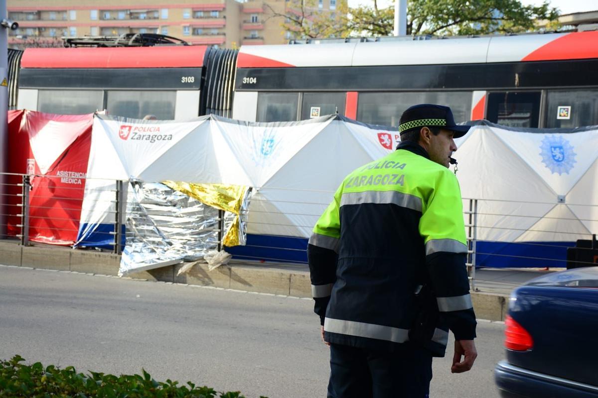Se ha cortado la circulación a la altura del hospital Miguel Servet