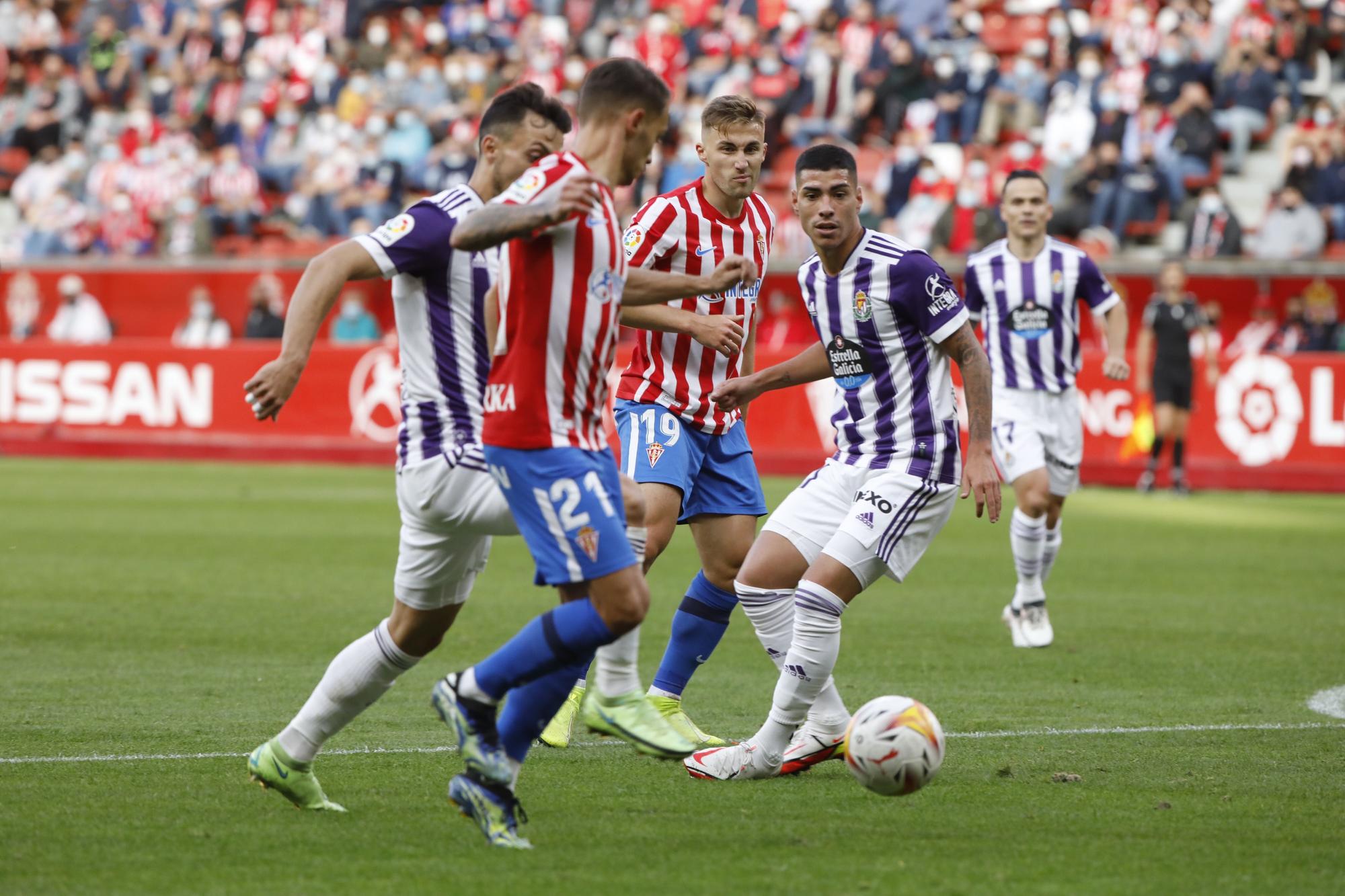 Sporting - Valladolid, en imágenes