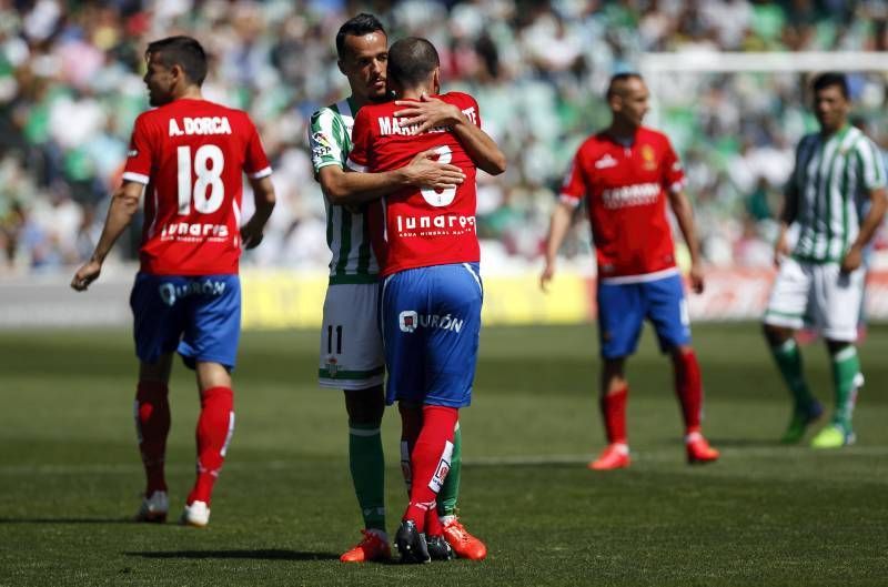 Fotogalería del Real Zaragoza contra el Betis en el Benito Villamarín