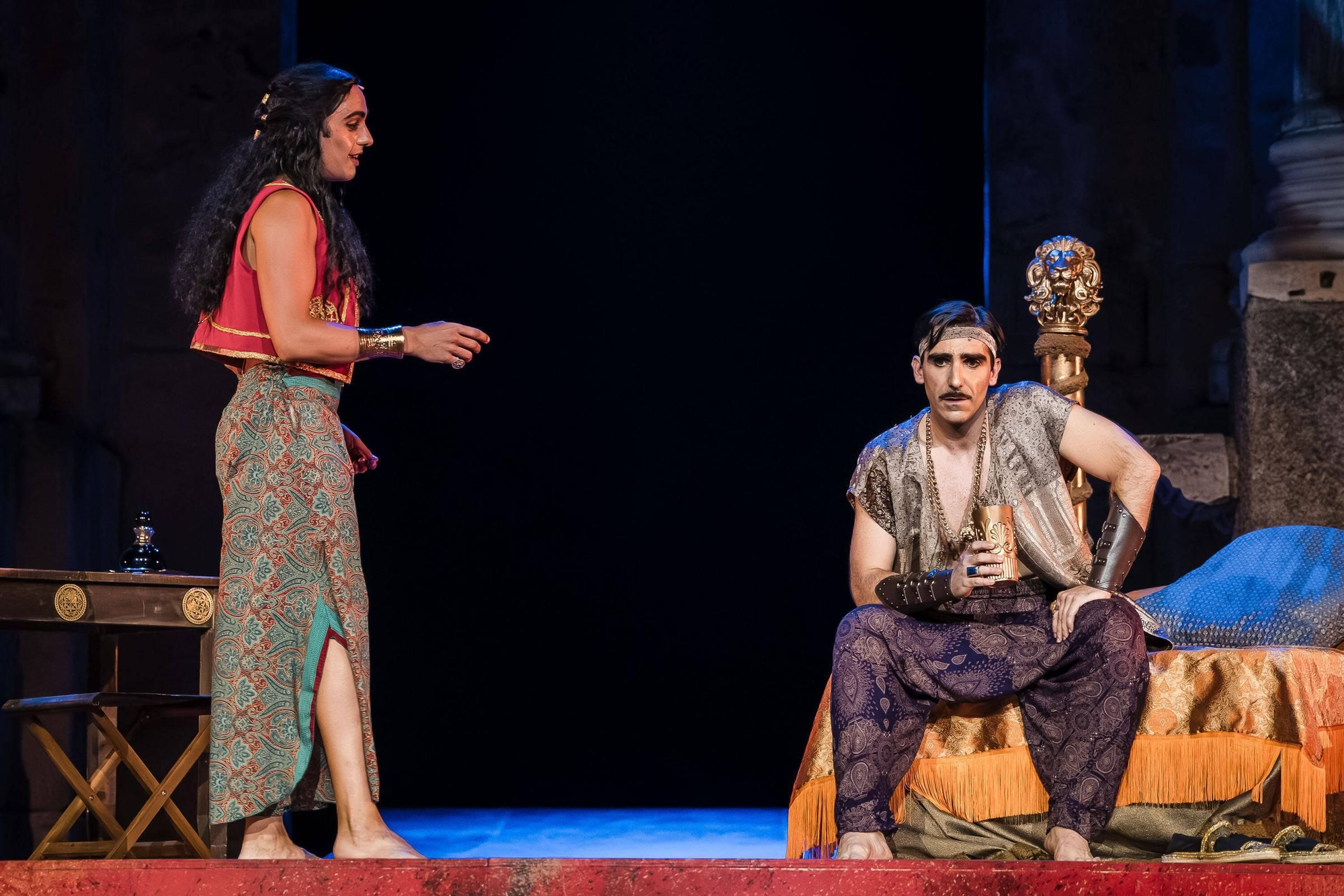 Las imágenes de 'Alejandro y el eunuco persa', la obra de esta semana del Festival Internacional de Teatro Clásico de Mérid