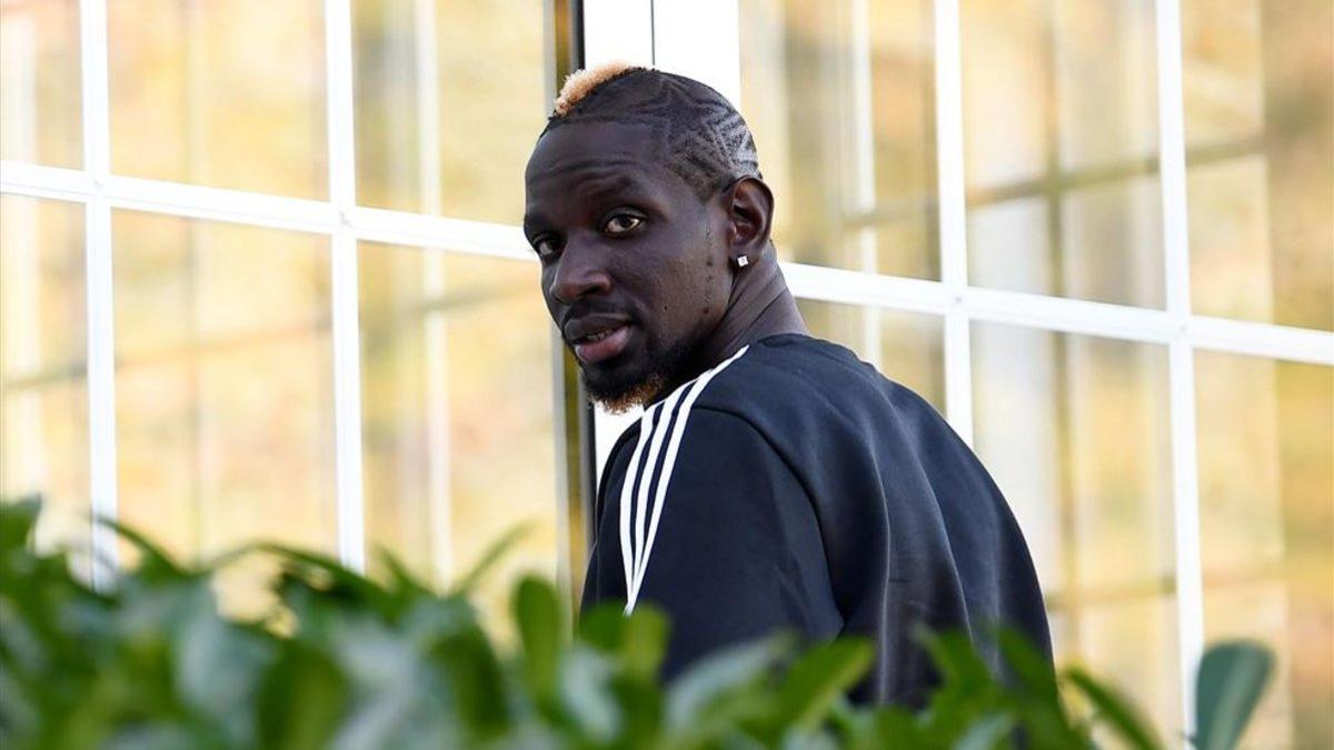 Mamadou Sakho, central del Crystal Palace