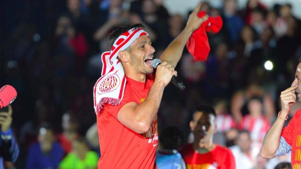 René Román, durante las celebraciones por el ascenso