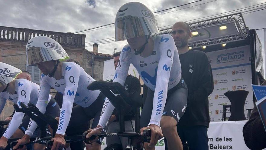 Lluís Mas acompaña a Enric Mas en su debut en la Challenge Ciclista Mallorca