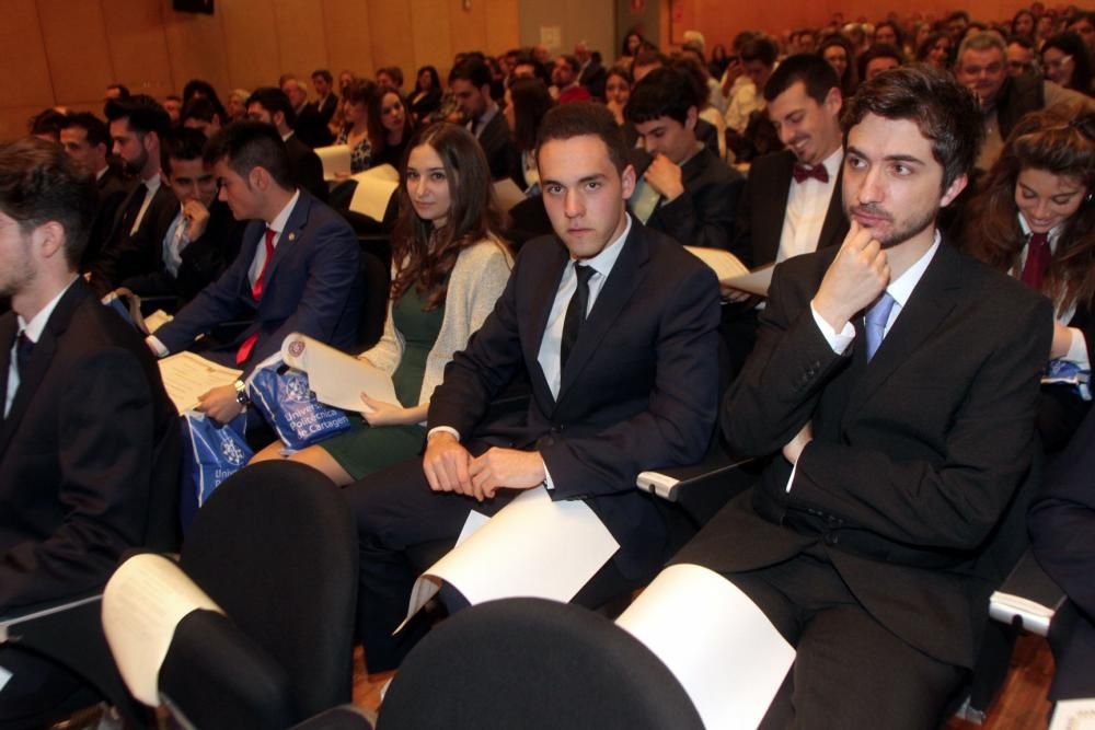 La UPCT gradua a sus ''telecos''