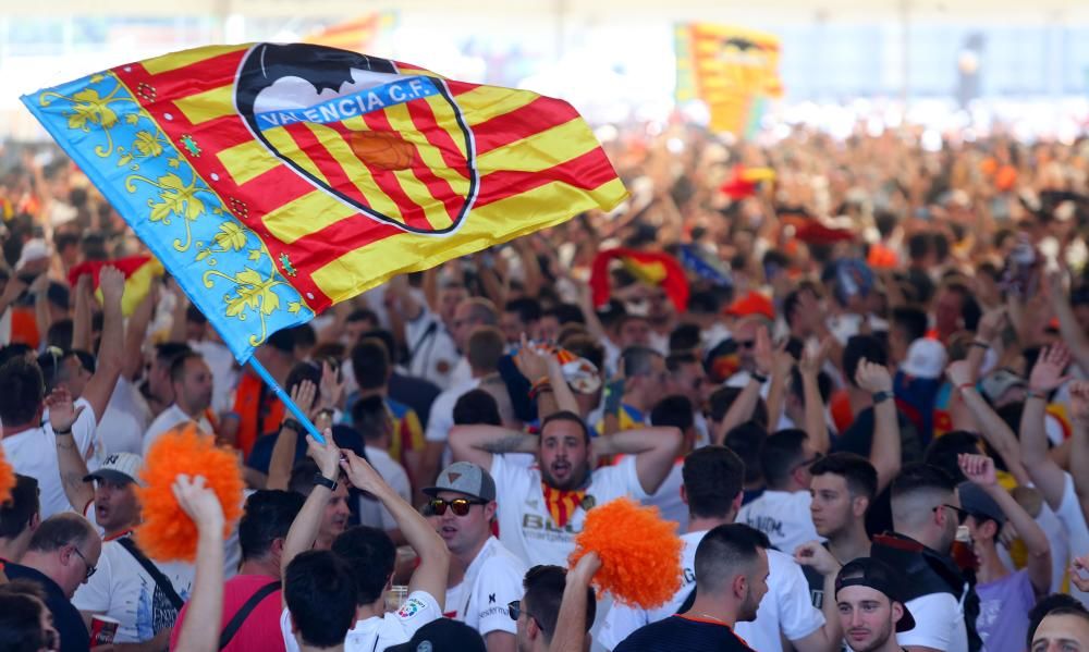 Fan Zone del Valencia CF en Sevilla