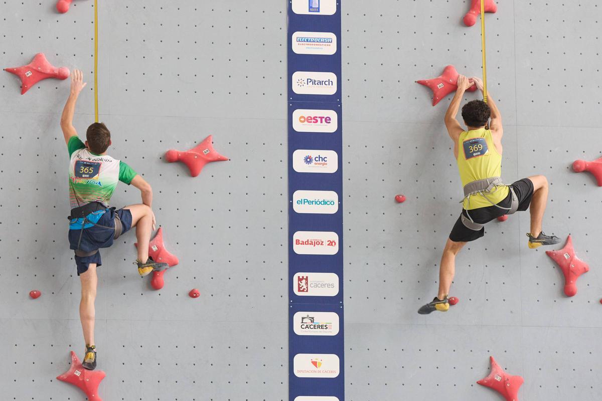Galería | Instantáneas del arranque de la segunda jornada de la Copa de España de escalada en Cáceres