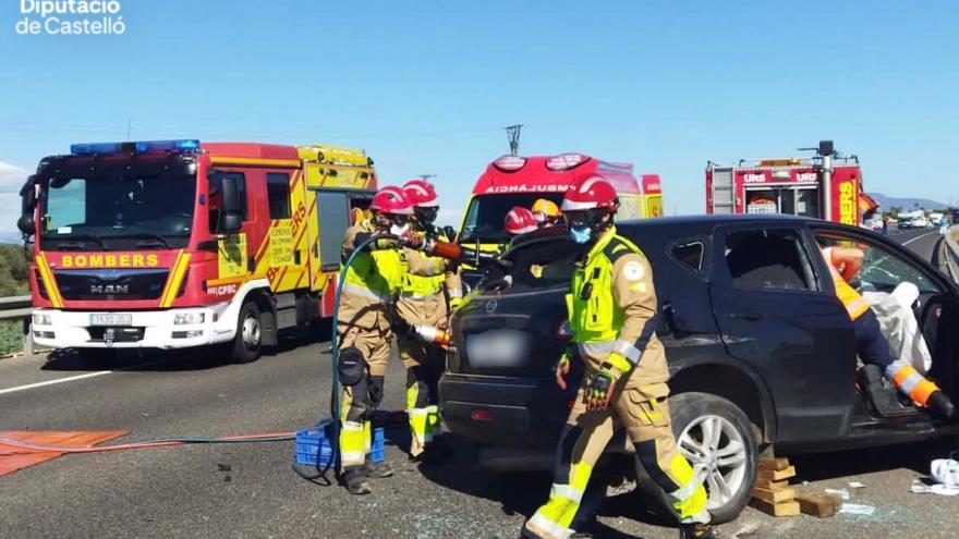 Fallecen dos mujeres en un brutal choque en la N-340 en Benicarló