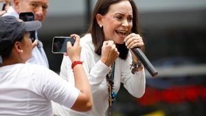 L’opositora Machado anuncia que ha passat a la clandestinitat