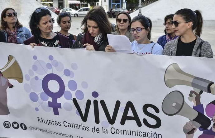 08/03/2019 LAS PALMAS DE GRAN CANARIA.  La Asociación Vivas Comunicadoras, leyeron manifiesto feminista en la Plaza de la Feria. FOTO: J. PÉREZ CURBELO