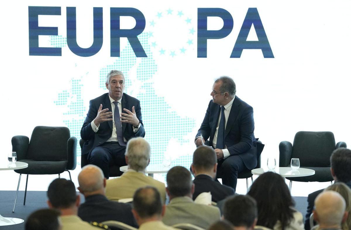 Indra assenyala l’"oportunitat d’or" per a la indústria d’invertir en defensa Indra assenyala l’"oportunitat d’or" per a la indústria d’invertir en defensa
