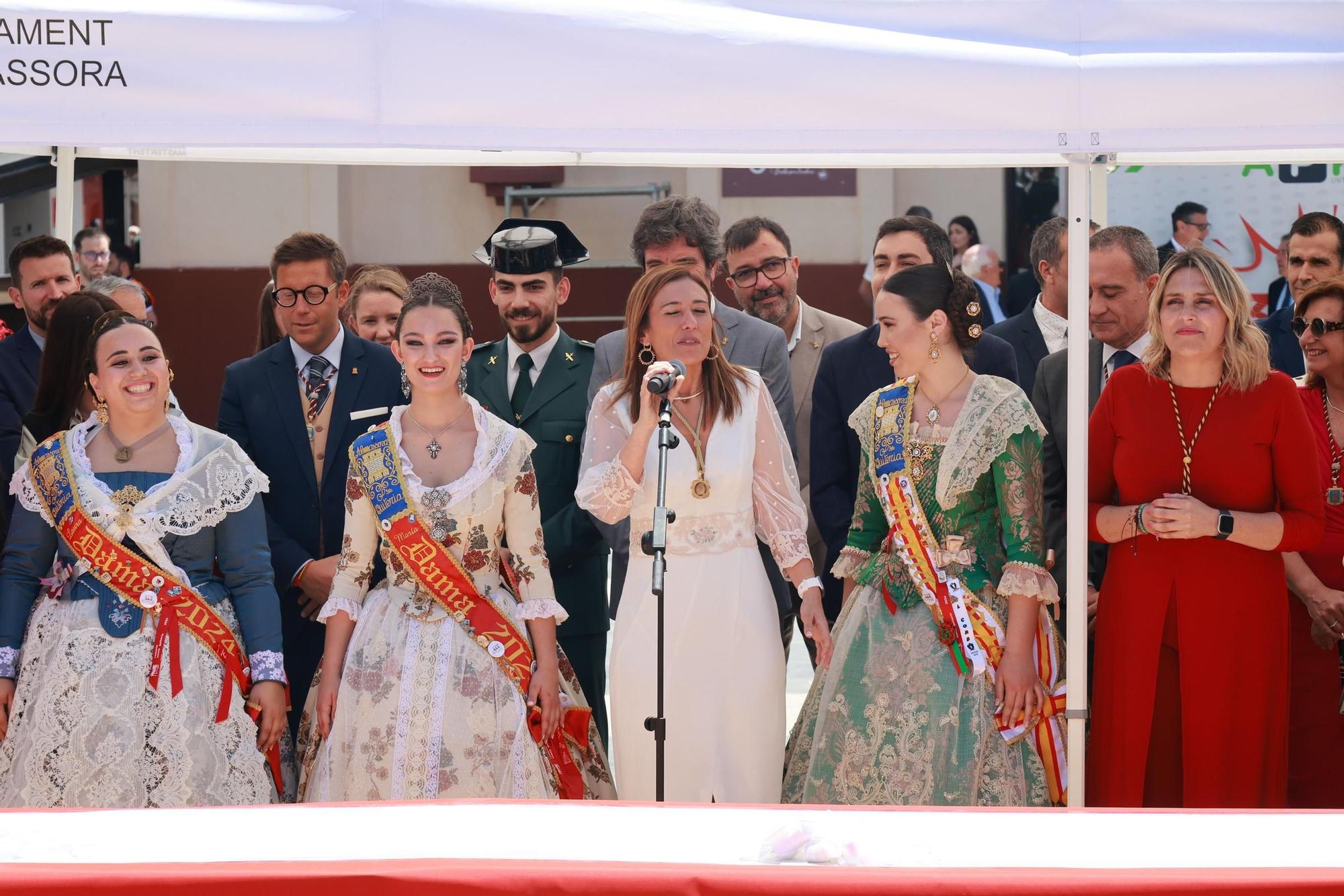 Galería del reparto de arroz de les 'calderes' en el día grande de las fiestas de Almassora