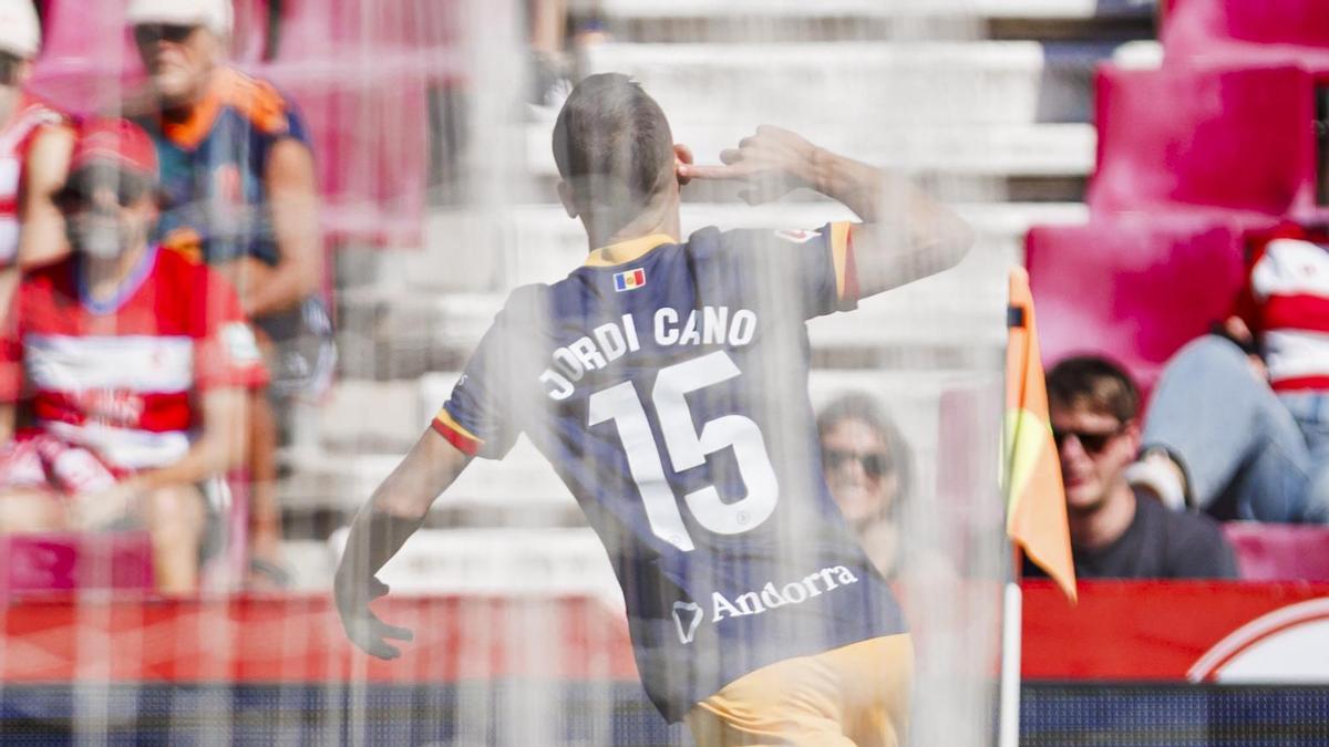 El Andorra asoma la cabeza con un doblete de Jordi Cano