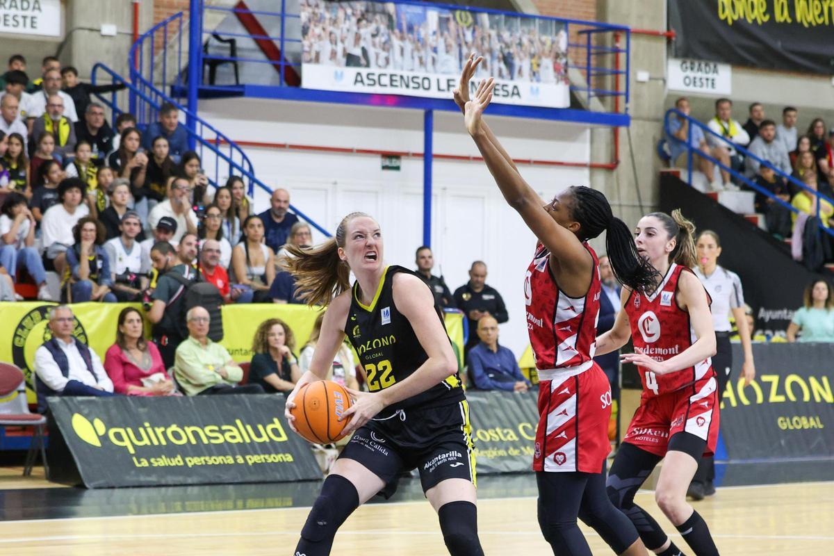 Bertsch, jugadora del Hozono Global Jairis, durante el partido ante el Casademont Zaragoza.