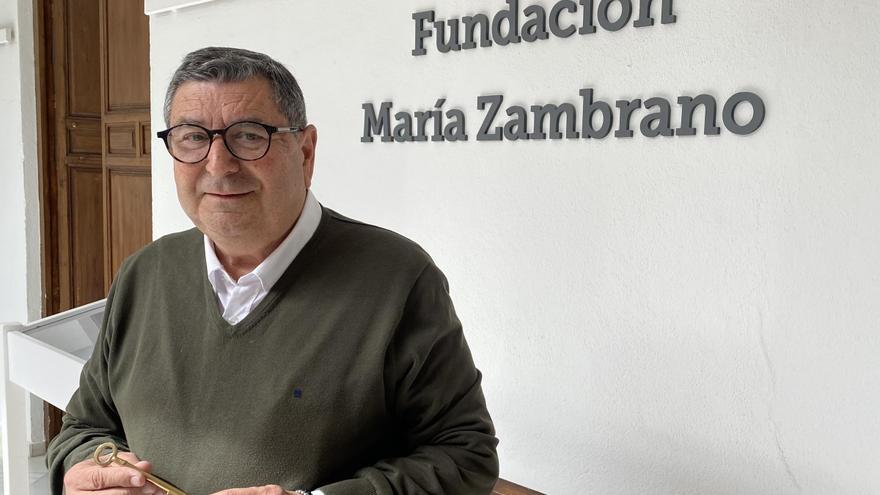 Moreno Ferrer &#039;resiste&#039; en el PSOE de Vélez: Ferraz frena de momento la caída de su ejecutiva