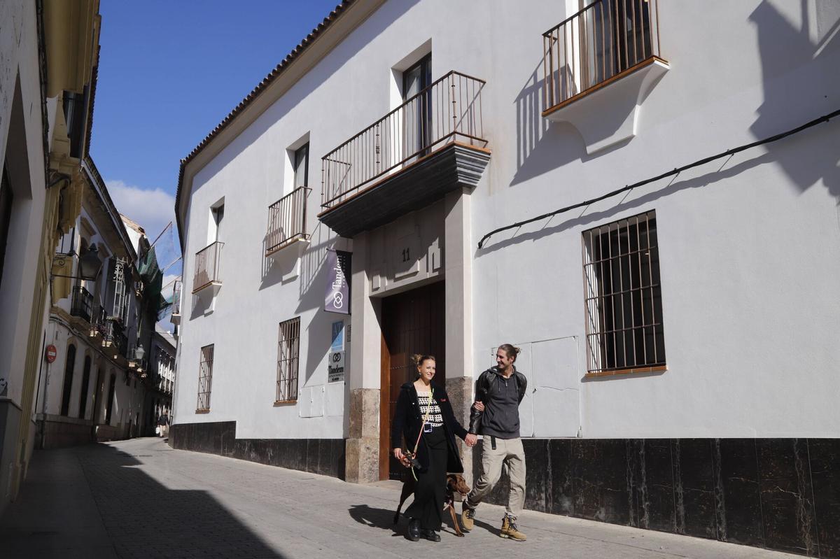 A.J.González&amp;amp;#xD;Córdoba&amp;amp;#xD;Hoy antiguos edificios derruídos en la ciudad &amp;amp;#xD;Viviendas turísticas de la calle Ambrosio de Morales&amp;amp;#xD;Antiguo Asilo de Jesús Abandonado