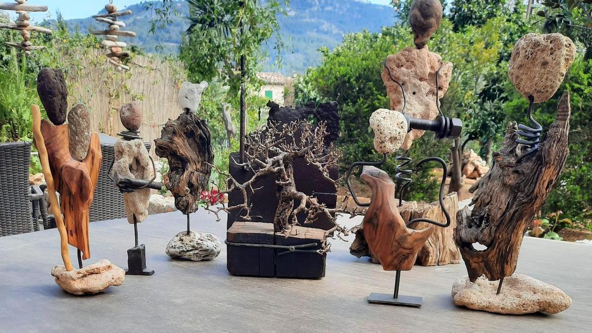 Exposición de esculturas hechas con materiales reciclados, en Sóller