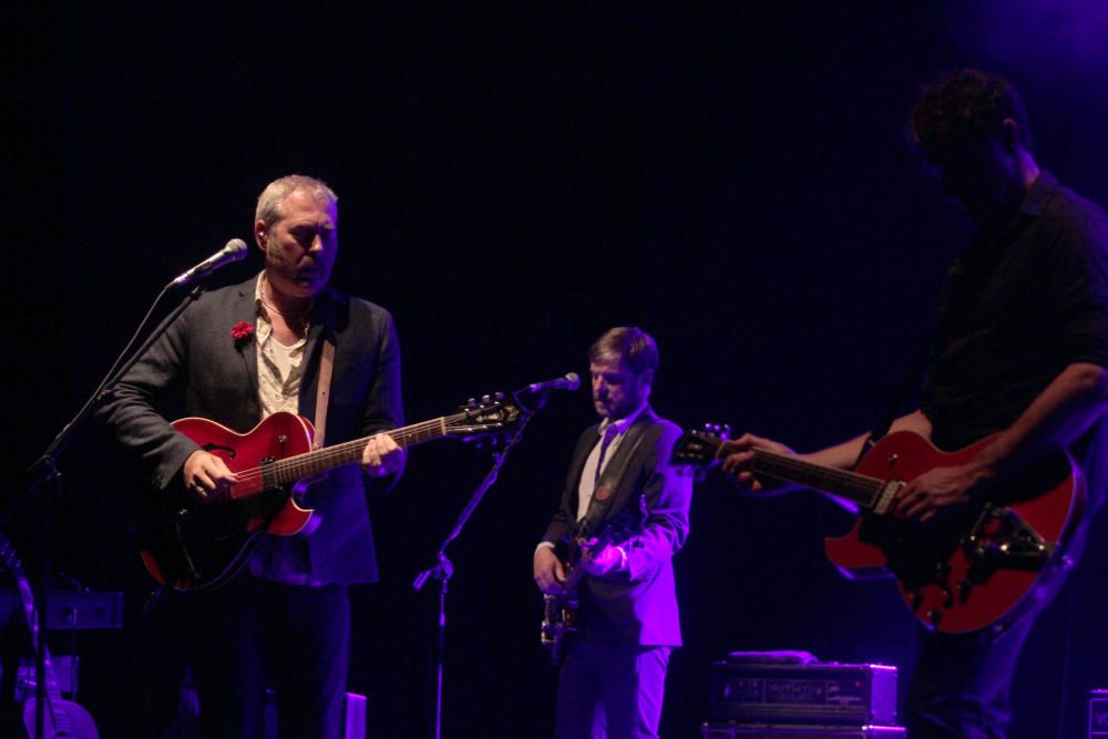 Tindersticks, Toumani Dibaté y los hermanos Carmon