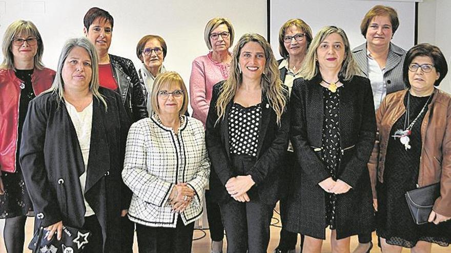 La asociación de mujeres de Vall d’Alba se renueva