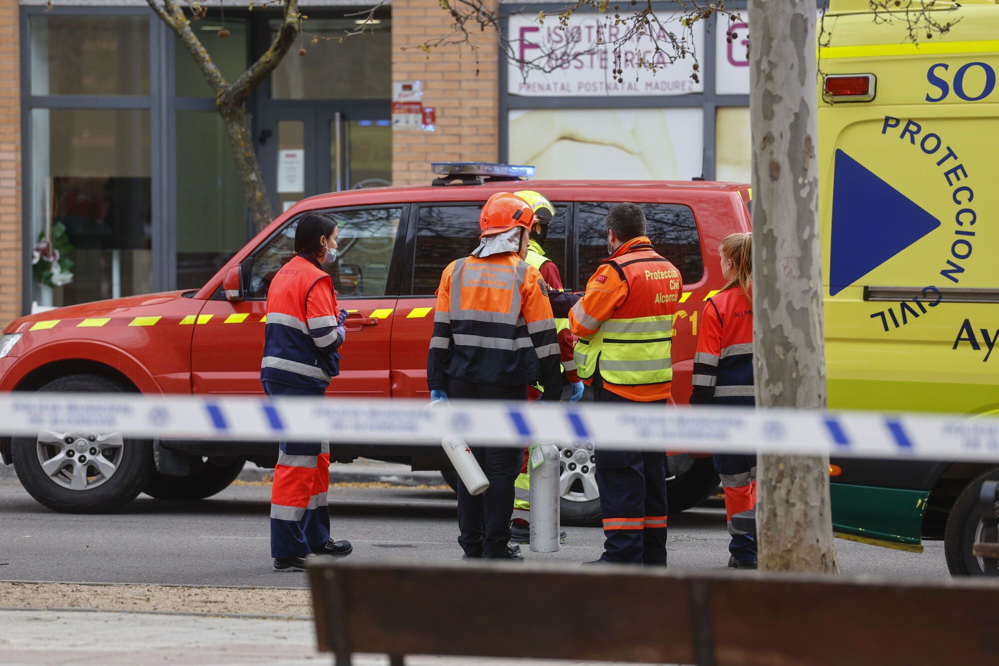 El incendio e un garaje de Alcorcón, en imágenes.