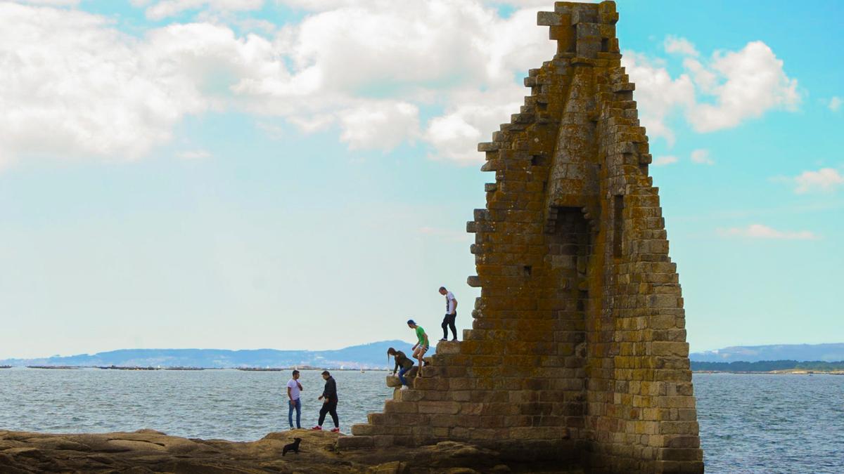 La Torre de San Sadurniño, uno de los emblemas de Cambados