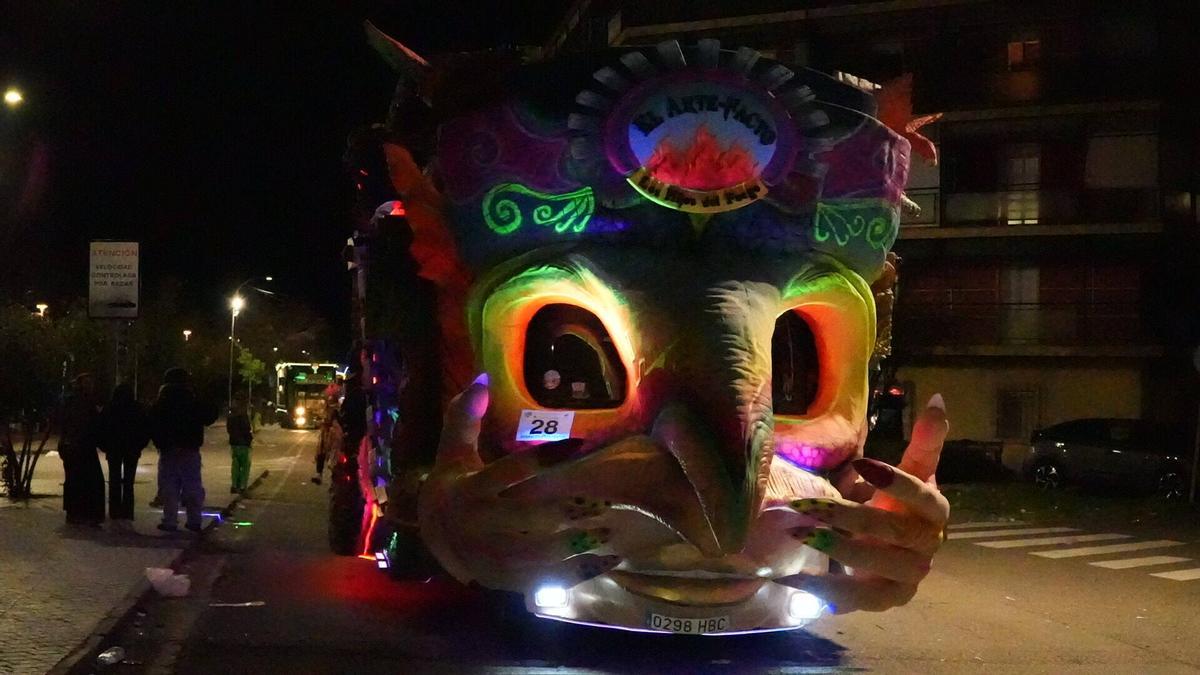 El Arte-Facto en el Gran Desfile de Carnaval este domingo.