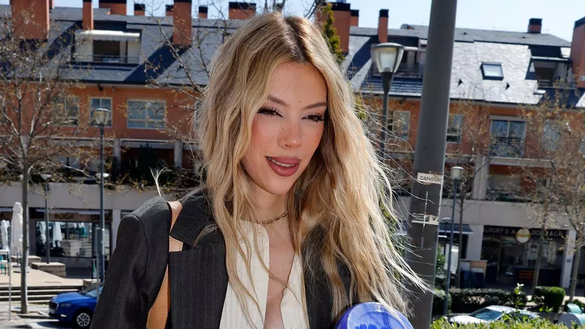 Comunicado de la hija de Terelu Campos tras su repentina salida de Mediaset: "Yo tengo una lucha interna enorme por lo que pienso que podría haber sido mi vida"
