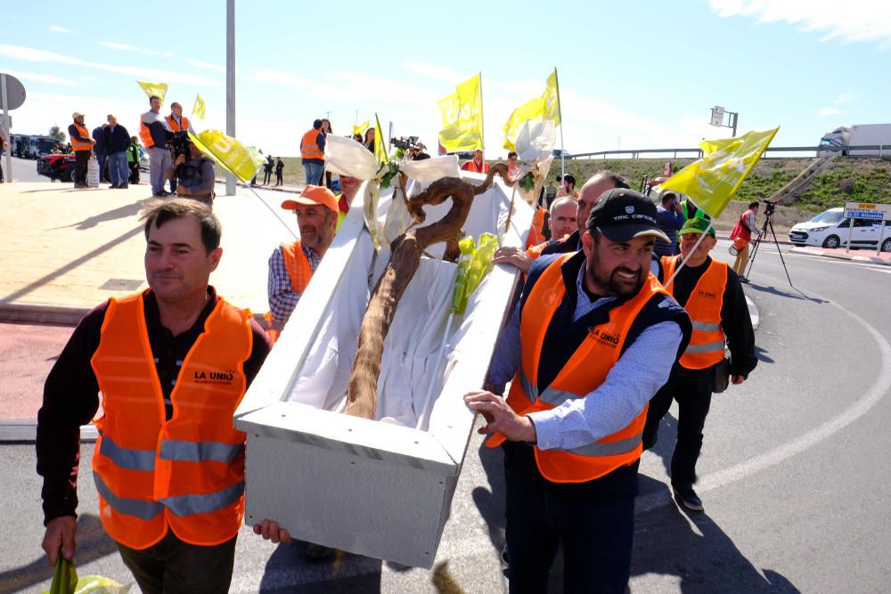 Tractorada en defensa del campo alicantino