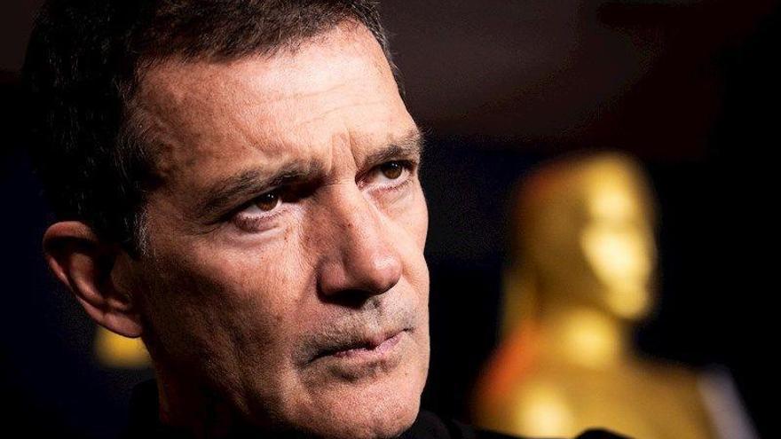 Antonio Banderas: &quot;A lo mejor no está mal &#039;matar&#039; a Banderas&quot;