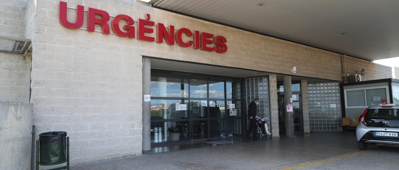 Acceso de urgencias del Hospital de la Plana, en Vila-real