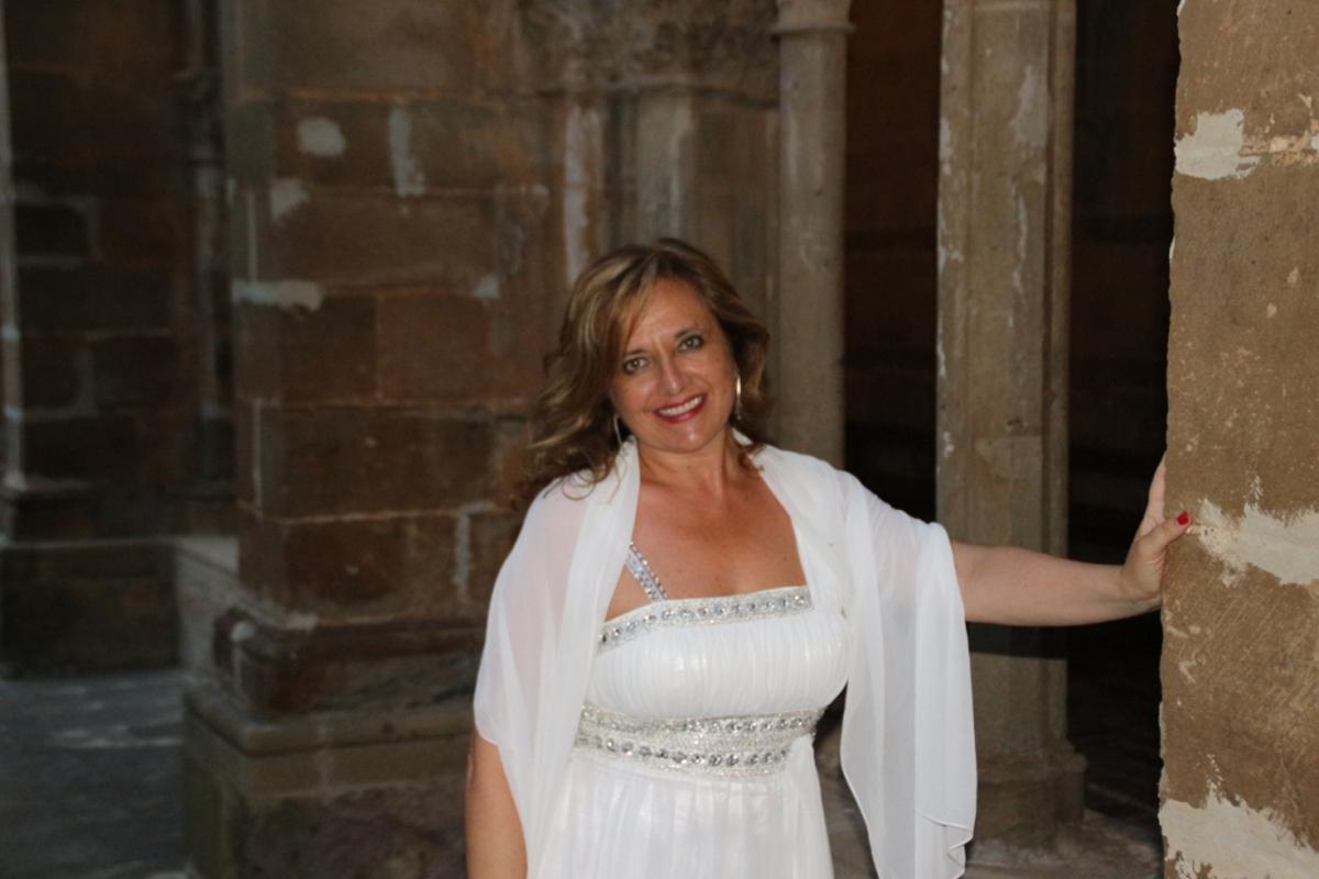 La mezzosoprano Beatriz Gimeno actuará en la Iglesia de Santa Mónica este viernes