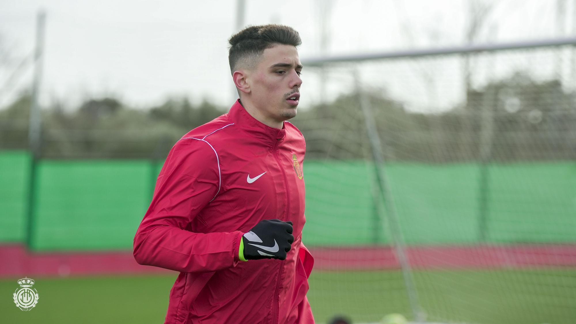 Primer entrenamiento de Hadzikadunic con el Mallorca