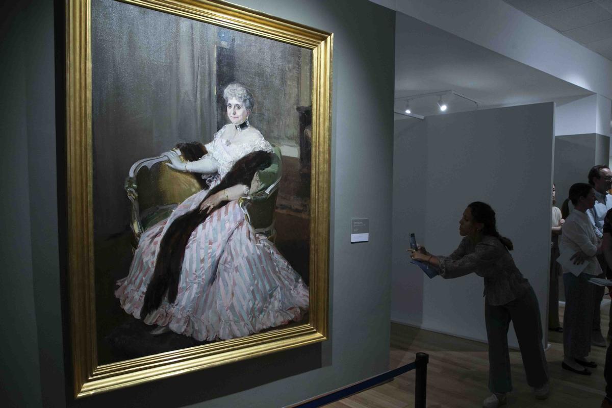 Exposición Identidades Femeninas
