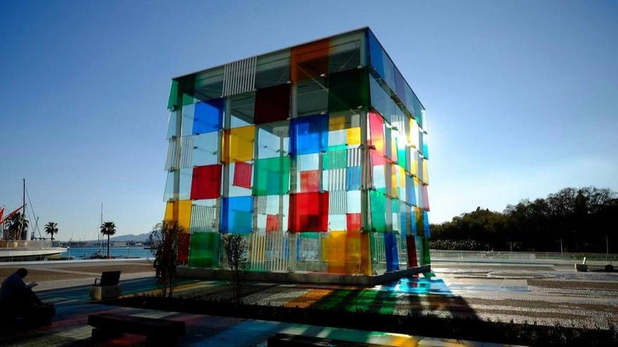 El Cubo, sede del Centre Pompidou Málaga, icono de la modernidad cultural de la ciudad.