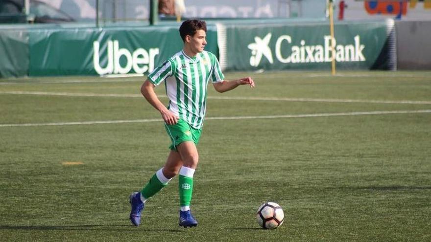 Rafa Guillén Cachorro, durante su etapa en la cantera del Real Betis.