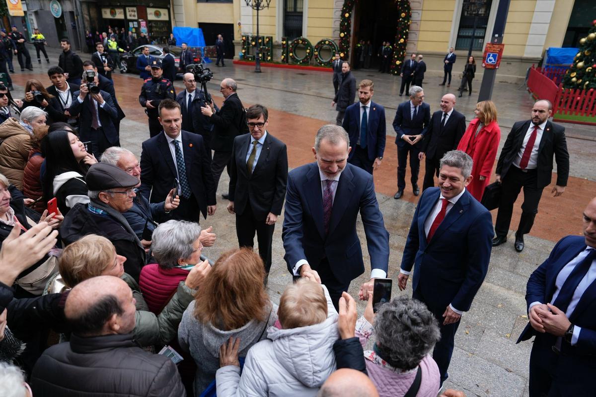 El rey Felipe VI visita LHospitalet