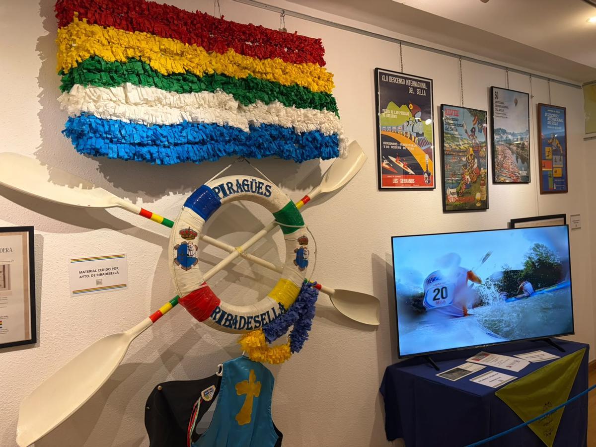 Exposición "Recuerdos" de la Sociedad Etnográfica de Ribadesella