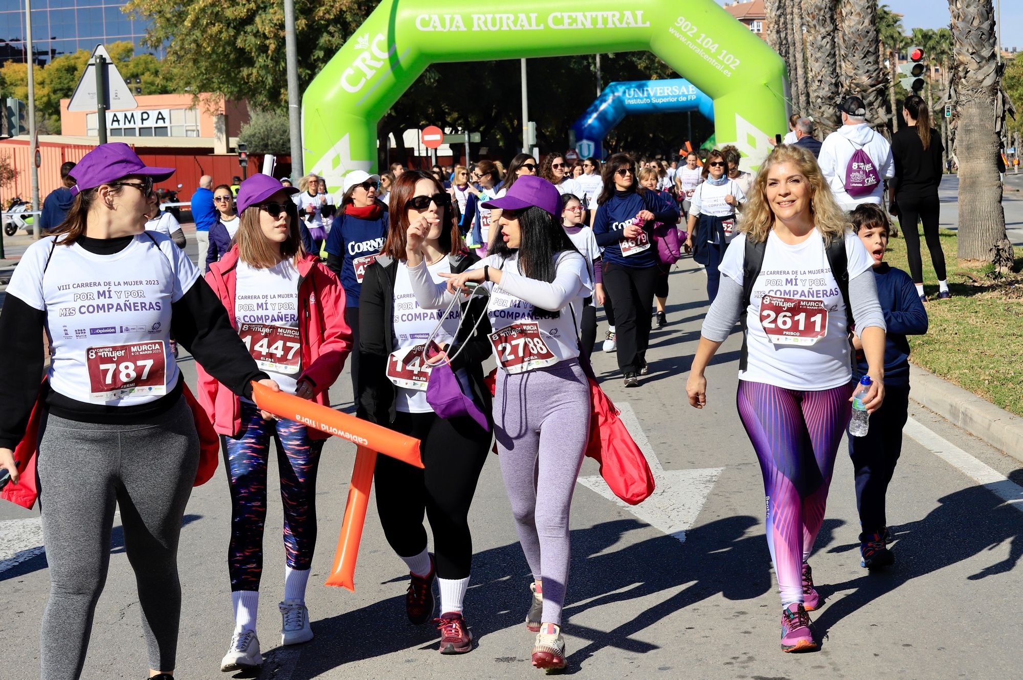 La salida y el recorrido de la Carrera de la Mujer 'inmortalizados' en imágenes