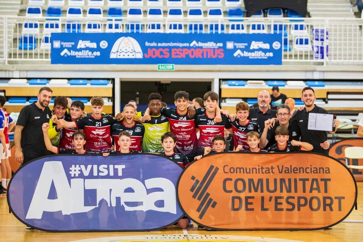 Mislata, campeón infantil masculino a los penaltis.