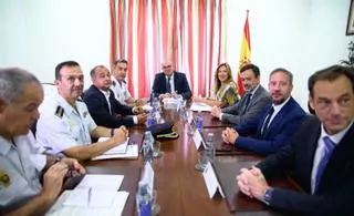 Escepticismo empresarial ante el aumento de policías en el Aeropuerto Tenerife Sur