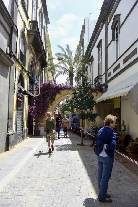 Reportaje, la ciudad recupera la normalidad tras ...