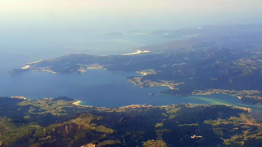 Imagen aérea de la ría de Muros-Noia