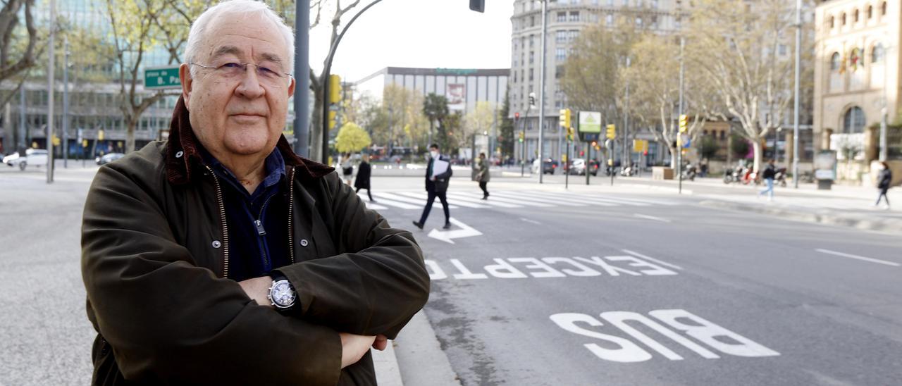 El expresidente del PAR, José Ángel Biel, en el paseo Pamplona de Zaragoza.