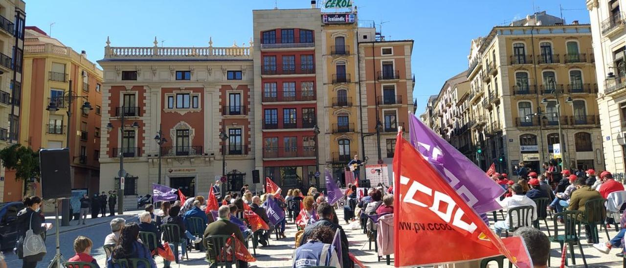 Concentración del pasado 1 de Mayo en Alcoy.