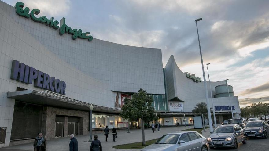 El Corte Inglés de Elche, listo para abrir al completo este lunes