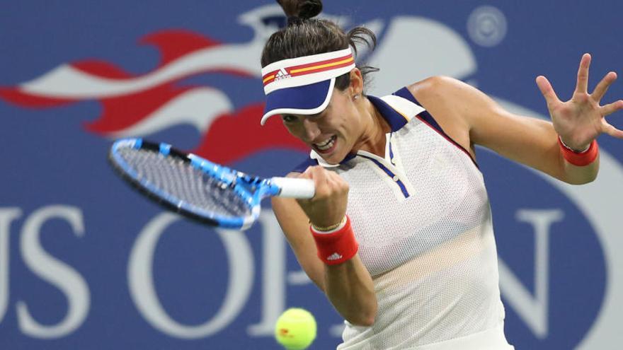 Muguruza avanza a octavos con paso firme