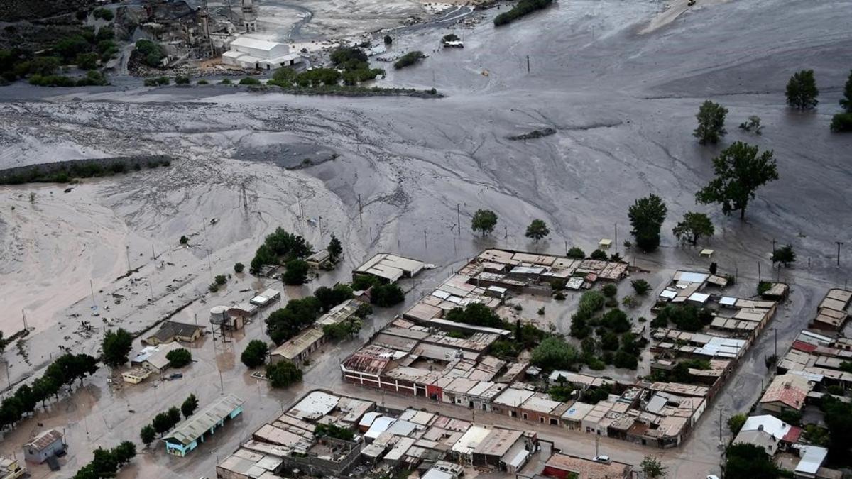 Las lluvias intensas en Salta (Argentina) han obligado a suspender la etapa de hoy del Dakar.