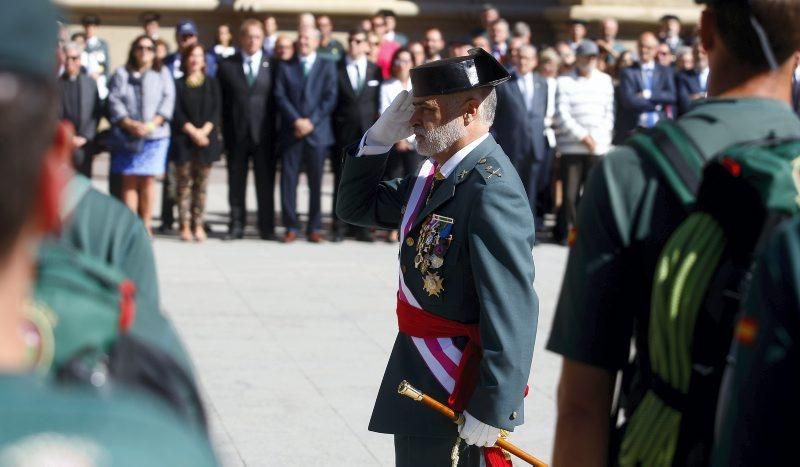 La Guardia Civil rinde homenaje a la Virgen del Pilar, su patrona.