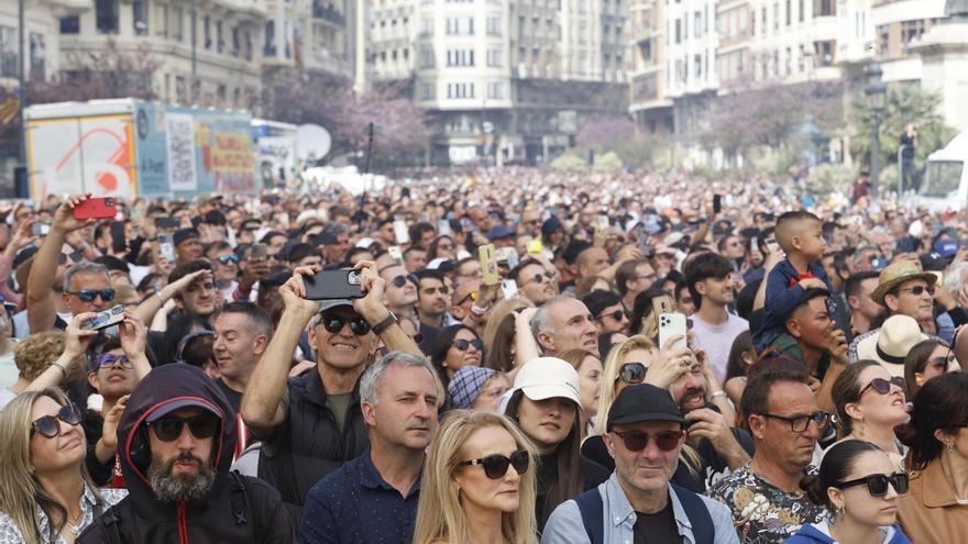 Búscate en la mascletà del 19 de marzo