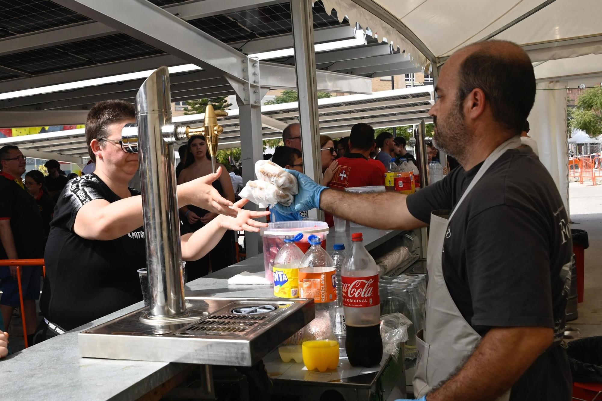 Así ha sido la fiesta de la hamburguesa en Crevillent