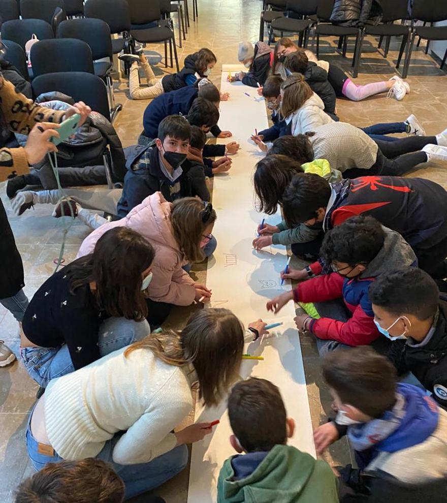 Alumnos que forman parte del Consejo de Infancia de Lucena.